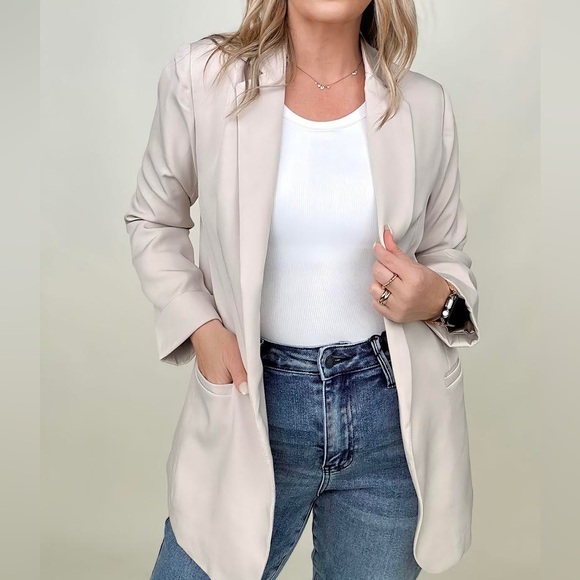 Dynamite Cream Blazer - Picture 1 of 8